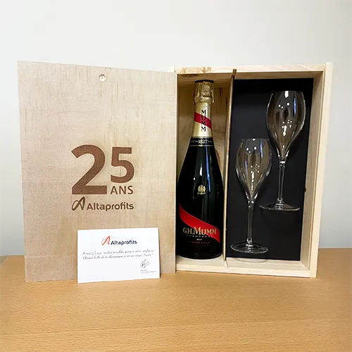 Coffret champagne et deux flûtes personnalisé bois