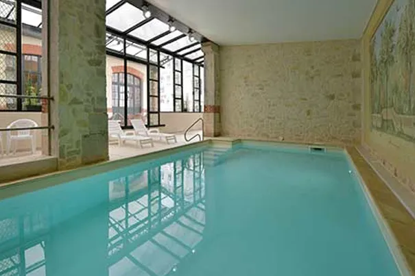 Hotel avec piscine à Epernay